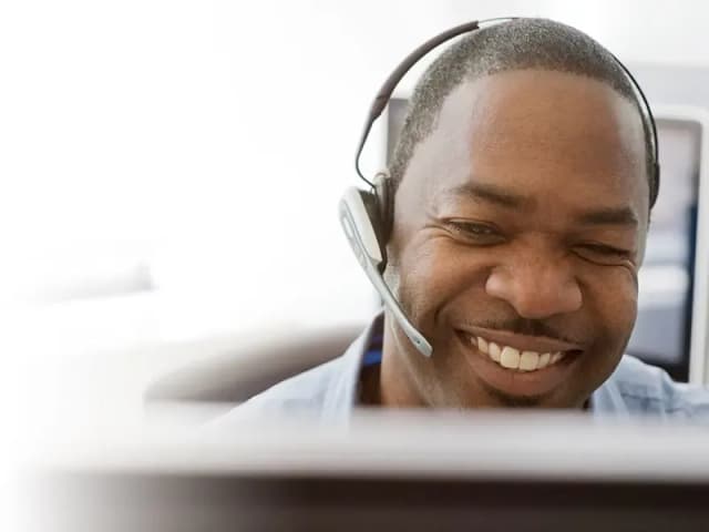 Customer_Service__cloud_02.webp